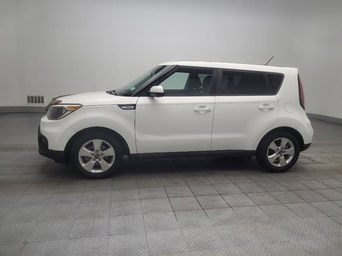 Used 2019 Kia Soul FWD image 2
