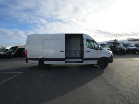 New 2026 Mercedes-Benz Sprinter 2500 image 5