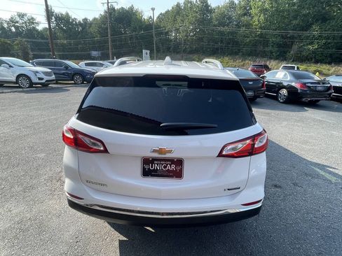 Used 2018 Chevrolet Equinox Premier FWD image 5