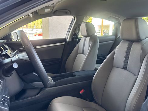 Used 2019 Honda Civic LX image 21