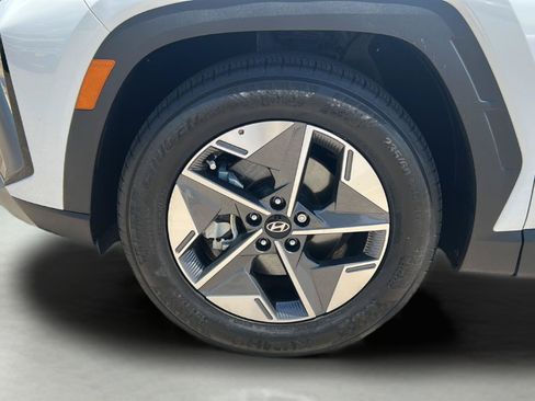 Used 2025 Hyundai Tucson SEL FWD image 29