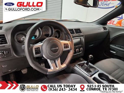 Used 2014 Dodge Challenger SRT8 Core w/ Electronics Convenience Group image 12