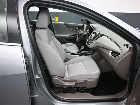 Used 2024 Chevrolet Malibu LT FWD image 38