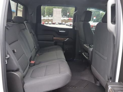 Used 2020 Chevrolet Silverado 1500 LT Trail Boss AWD/4WD image 10