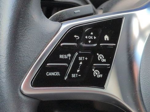 Used 2025 Mercedes-Benz GLA 250 image 23