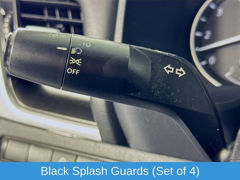 Used 2023 Nissan Rogue SV image 14