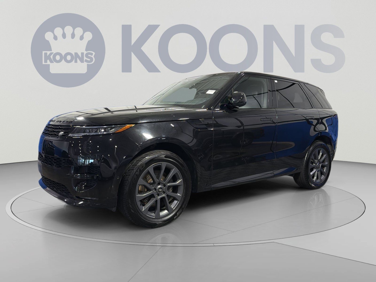 Used 2024 Land Rover Range Rover Sport Dynamic SE AWD/4WD image 1