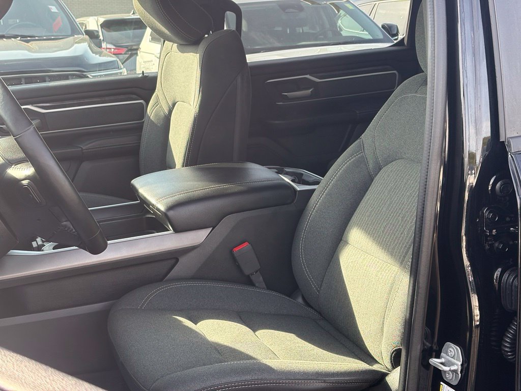 Used 2020 RAM 1500 Big Horn AWD/4WD image 11