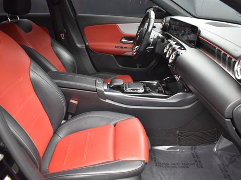 Used 2020 Mercedes-Benz A 35 AMG 4MATIC image 16
