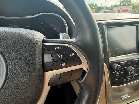 Used 2014 Jeep Grand Cherokee Limited AWD/4WD image 28
