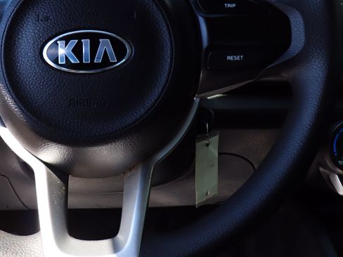 Used 2018 Kia Rio LX FWD image 47