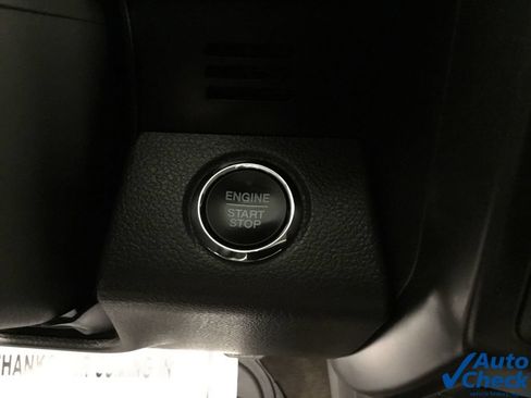 Used 2019 Ford Expedition Limited w/ Equipment Group 301A AWD/4WD image 48