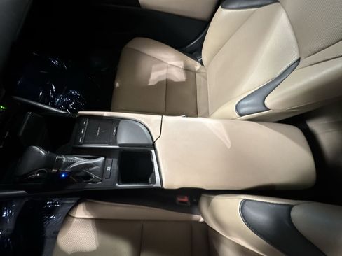 Used 2019 Lexus ES 350 F Sport image 28