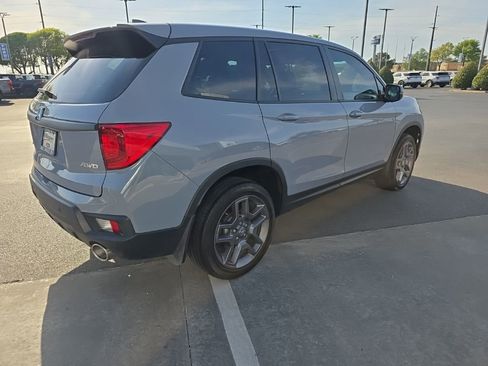Used 2023 Honda Passport EX-L image 7