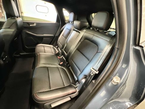 New 2025 Ford Escape ST-Line image 25