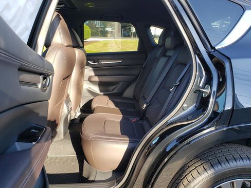 New 2025 MAZDA CX-5 Signature image 8