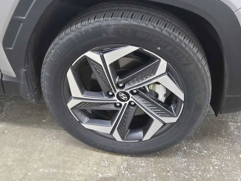 Used 2023 Hyundai Tucson SEL w/ Cargo Package AWD/4WD image 9