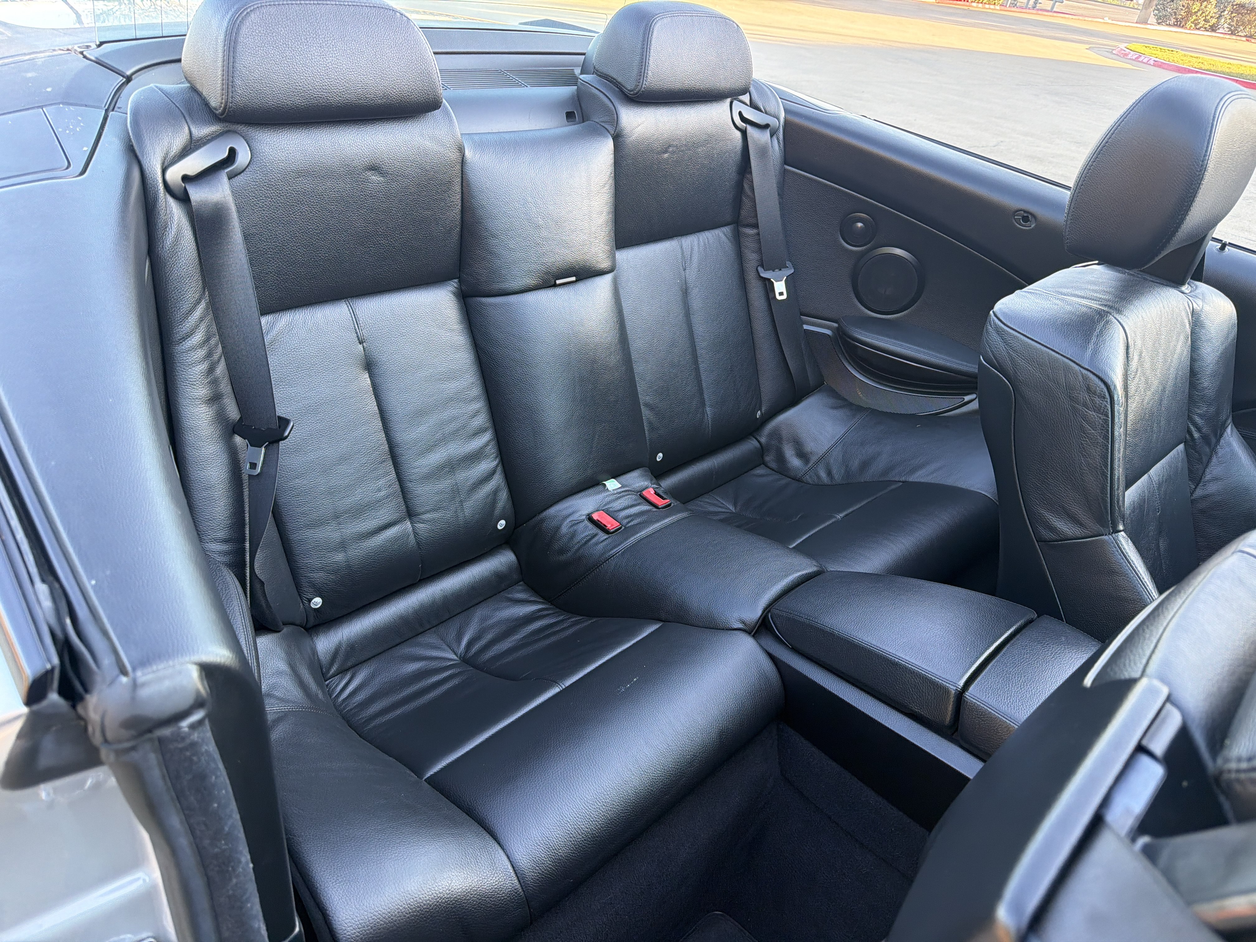 Used 2007 BMW 650i Convertible RWD image 12