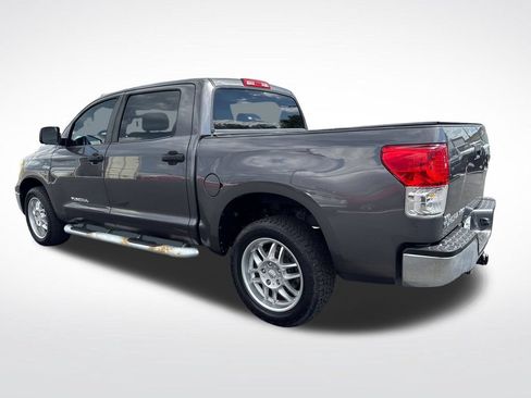 Used 2011 Toyota Tundra 2WD CrewMax w/ Tow Pkg image 6