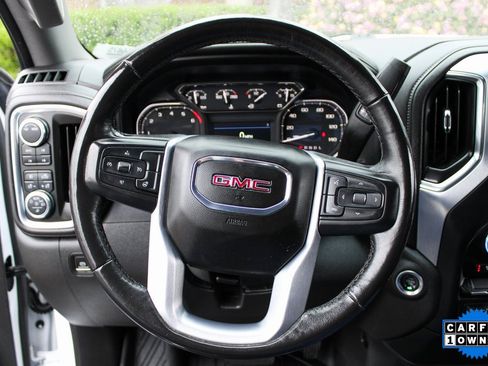 Used 2022 GMC Sierra 1500 SLT w/ X31 Off-Road Package image 17