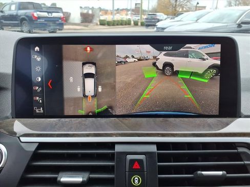Used 2019 BMW X3 xDrive30i w/ Premium Package image 12