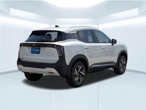 New 2026 Nissan Kicks SV FWD image 6