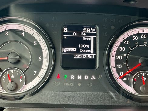 Used 2024 RAM 1500 Classic SLT image 26