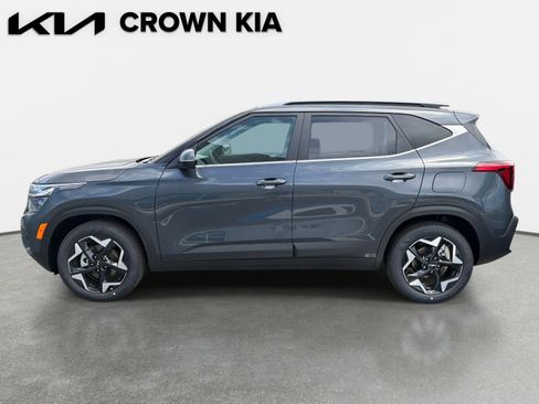 New 2026 Kia Seltos EX FWD image 8
