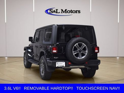Used 2023 Jeep Wrangler Unlimited Sahara AWD/4WD image 6