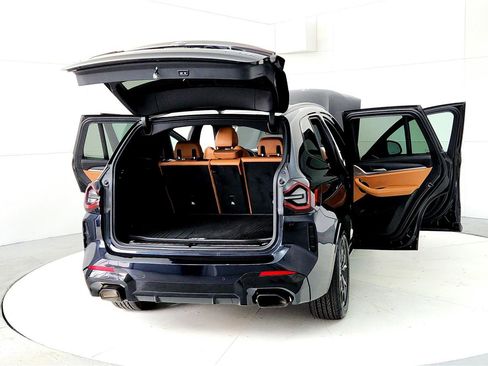 Used 2023 BMW X3 xDrive30i w/ M Sport Package image 11