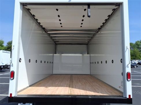 New 2025 Chevrolet Express 3500 w/ Power Convenience Package image 5