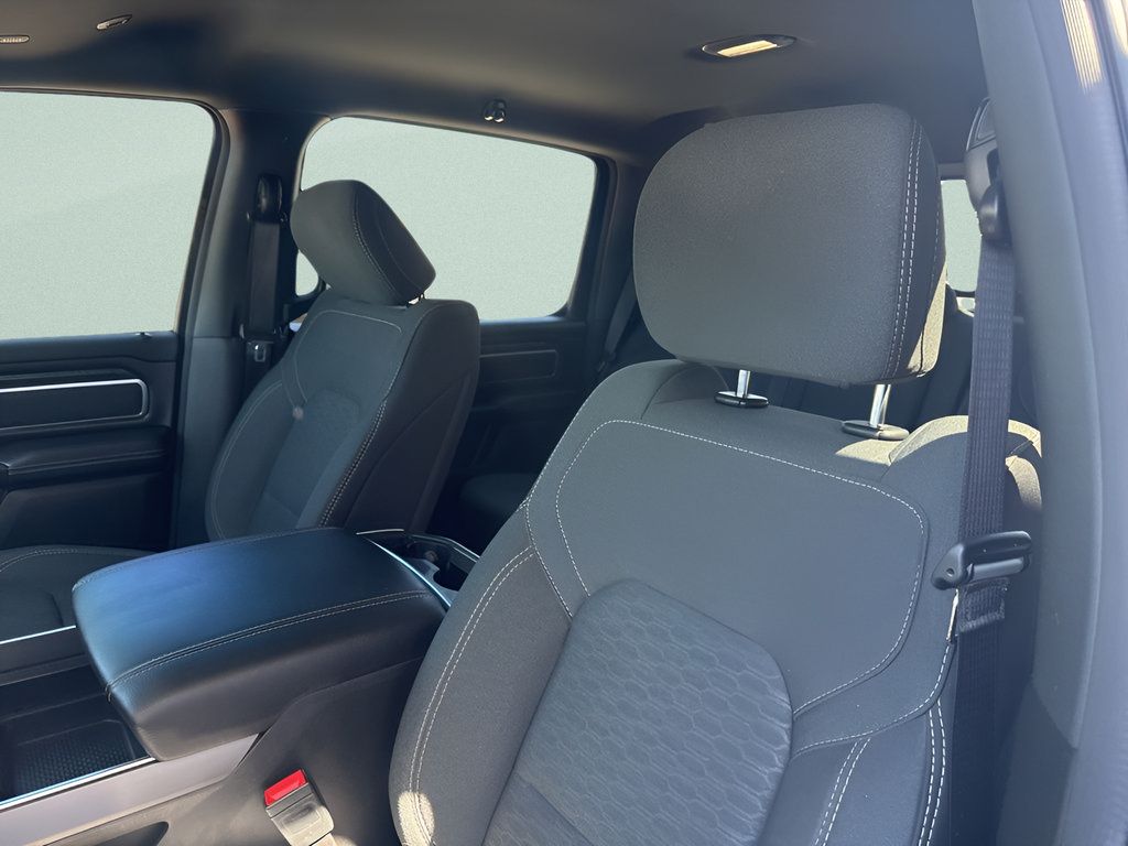 Used 2025 RAM 1500 Big Horn AWD/4WD image 16