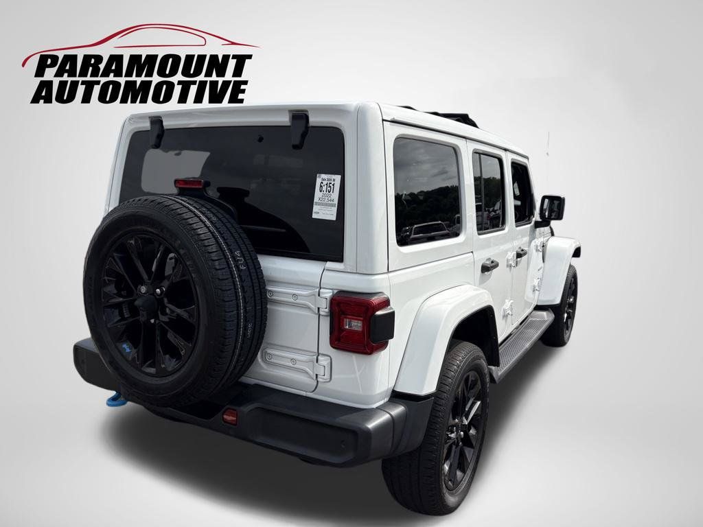 Used 2022 Jeep Wrangler Unlimited Sahara w/ Cold Weather Group AWD/4WD image 5