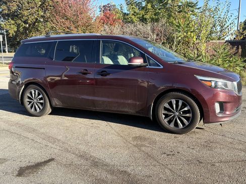 Used 2016 Kia Sedona SX FWD image 5