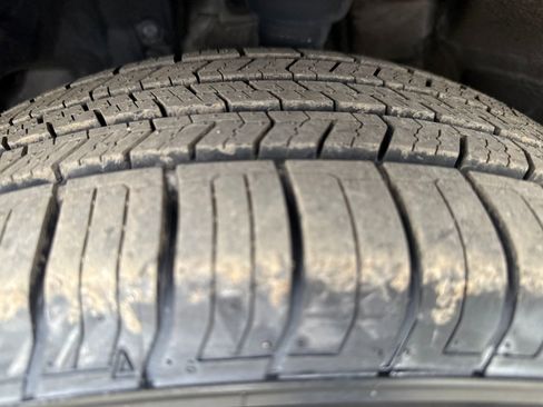 Used 2023 Subaru Forester Premium image 28