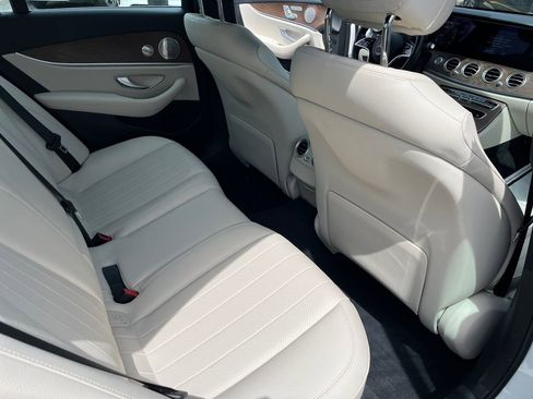 Certified 2023 Mercedes-Benz E 350 4MATIC Sedan image 17