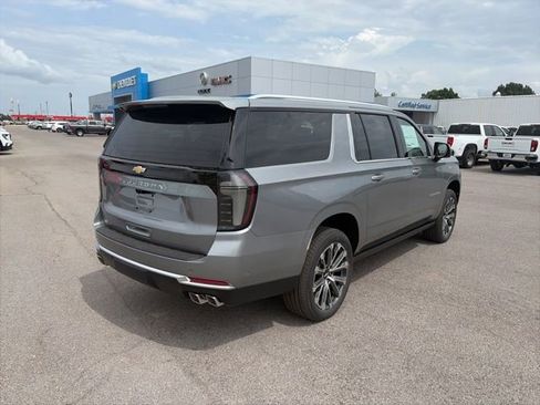 New 2026 Chevrolet Suburban High Country w/ LPO, Get Active Package AWD/4WD image 6