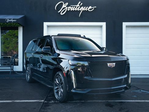 Used 2021 Cadillac Escalade ESV Sport AWD/4WD image 1