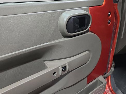 Used 2009 Jeep Wrangler Unlimited Sahara w/ Mopar Chrome Edition Group image 9