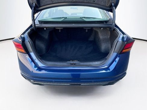 Used 2024 Nissan Altima 2.5 SR FWD image 20