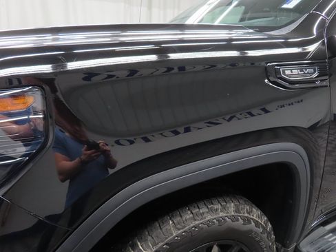 Used 2025 GMC Sierra 1500 Elevation image 41