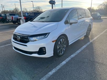 Used 2025 Honda Odyssey Elite