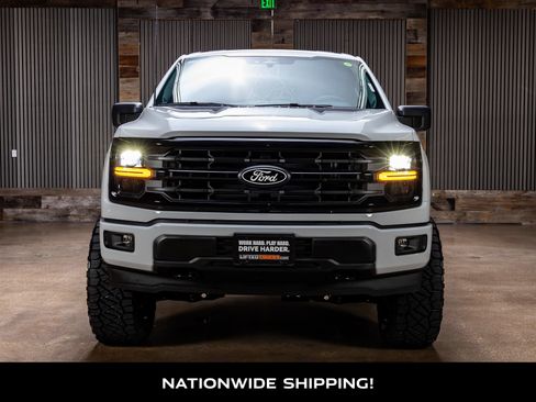 Used 2026 Ford F150 XLT w/ XLT Black Appearance Package AWD/4WD image 4