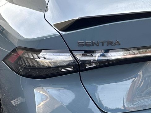 New 2026 Nissan Sentra SR w/ Floor Mat Package FWD image 13