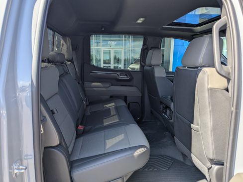 Certified 2024 Chevrolet Silverado 1500 ZR2 w/ ZR2 Bison Edition AWD/4WD image 37