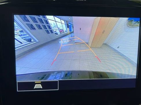 Used 2023 Chevrolet Traverse LT w/ LPO, Floor Liner Package image 28