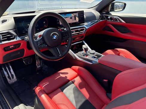 Used 2024 BMW M4 Competition image 11