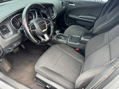 Used 2018 Dodge Charger R/T RWD image 8