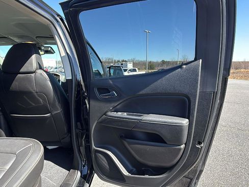 Used 2020 GMC Canyon Denali image 20