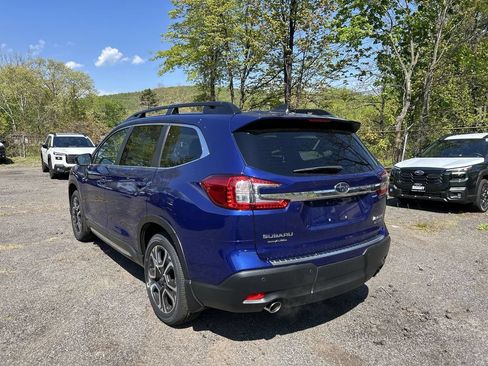 New 2026 Subaru Ascent Limited AWD/4WD image 6